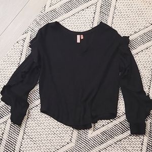 Anthro Ruffle Sleeve